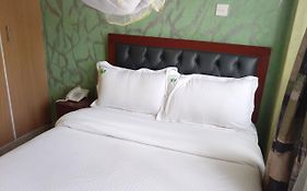 Ash White Hotel